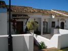 Townhouse - For Sale - Benahavis - EUR 245000